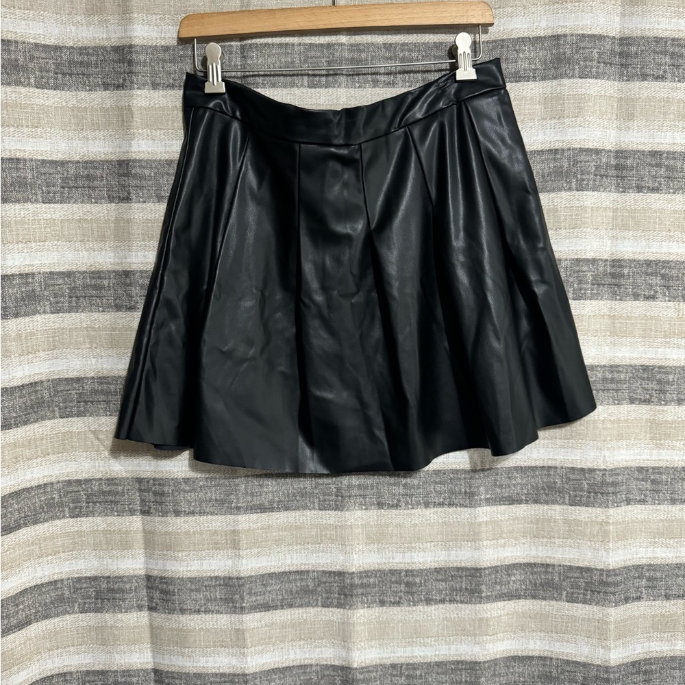 Veagan leather skirt